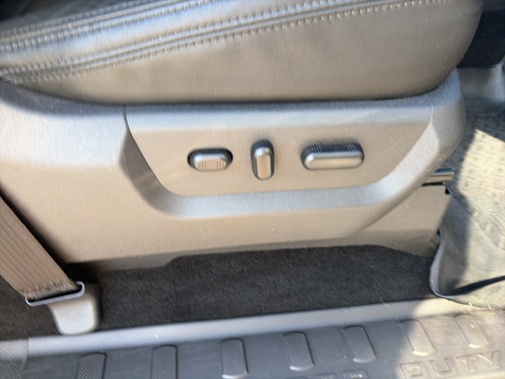 Used 2013 Ford F450 Platinum AWD/4WD image 34
