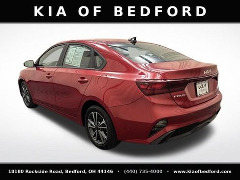 Used 2024 Kia Forte LXS w/ LXS Technology Package FWD image 8