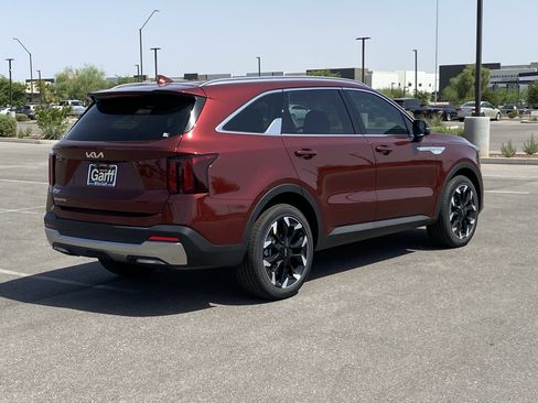 New 2025 Kia Sorento EX image 6