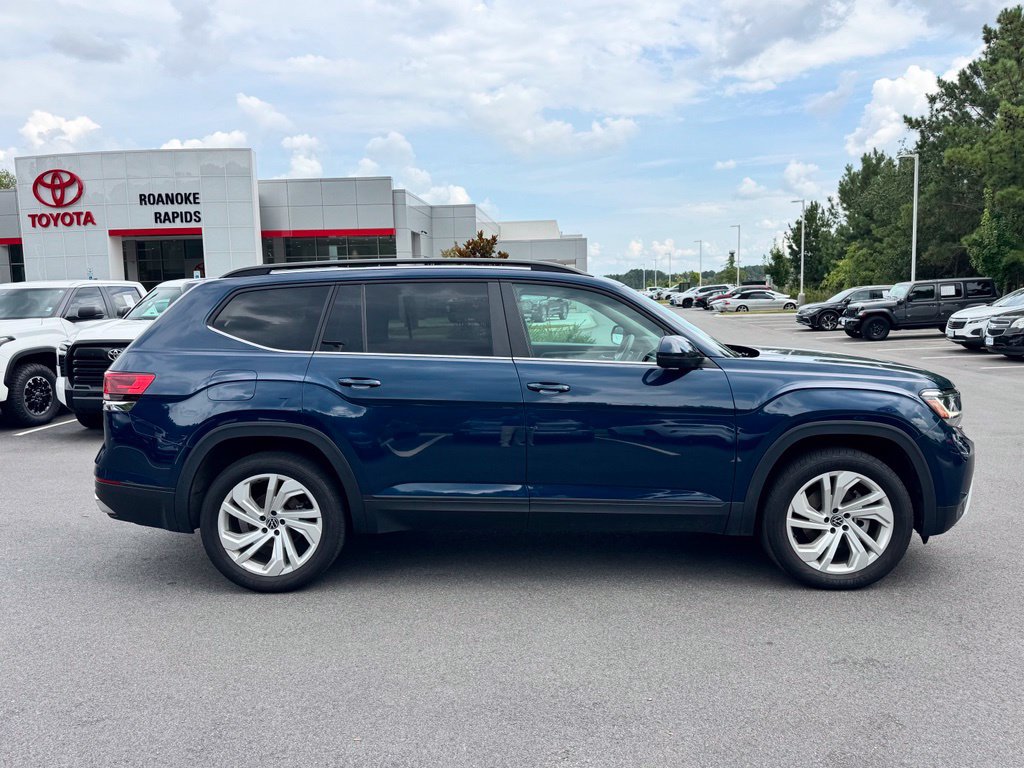 Used 2023 Volkswagen Atlas SE w/ Panoramic Sunroof Package AWD/4WD image 9