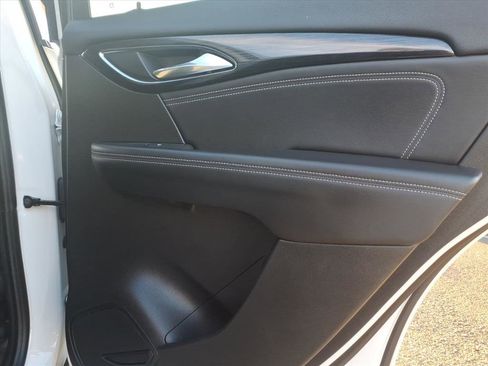 Certified 2023 Buick Envision Essence image 13