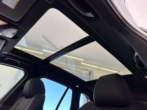 New 2026 BMW X5 xDrive40i w/ Premium Package AWD/4WD image 24