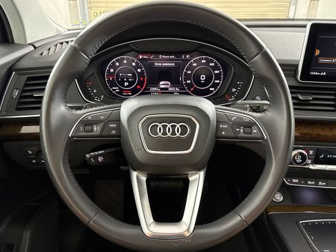 Used 2018 Audi Q5 2.0T Premium Plus w/ Premium Plus Package AWD/4WD image 14