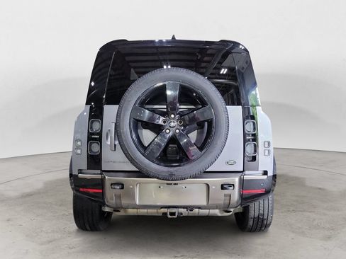 Used 2020 Land Rover Defender 110 X AWD/4WD image 4