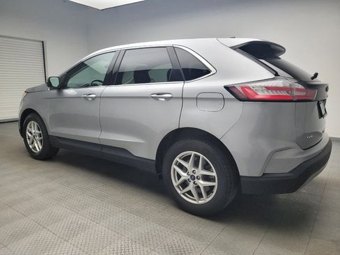 Used 2022 Ford Edge SEL image 3