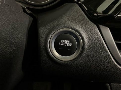 Used 2018 Buick Envision Essence image 23