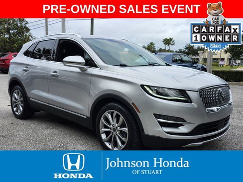 Used 2019 Lincoln MKC Select w/ Select Plus Package image 1