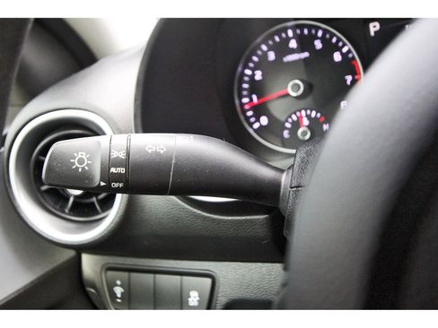 Used 2024 Kia Forte LXS image 20