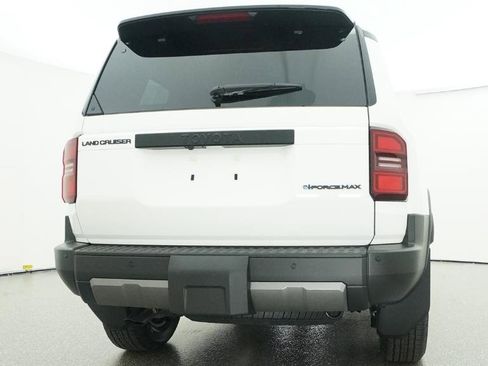 New 2026 Toyota Land Cruiser AWD/4WD image 7