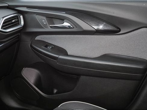 Certified 2023 Chevrolet TrailBlazer LT FWD image 26
