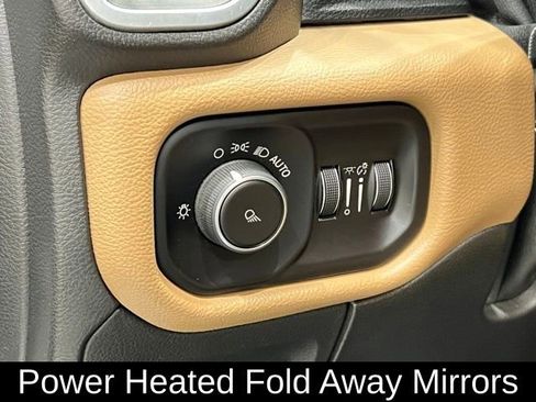 Used 2019 RAM 1500 Big Horn AWD/4WD image 18