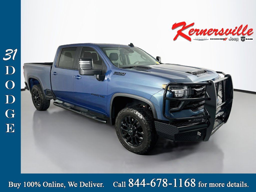 Used 2025 Chevrolet Silverado 2500 LT w/ Trail Boss Package AWD/4WD image 1