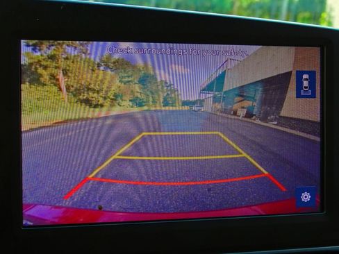 Used 2023 Hyundai Elantra SEL w/ Cargo Package FWD image 21