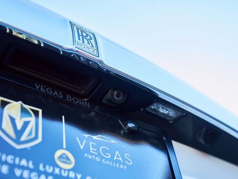 Used 2020 Rolls-Royce Wraith image 15