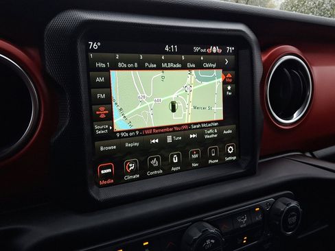 Certified 2021 Jeep Wrangler Unlimited Rubicon image 28