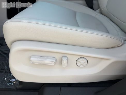 Used 2026 Honda Odyssey EX-L image 25