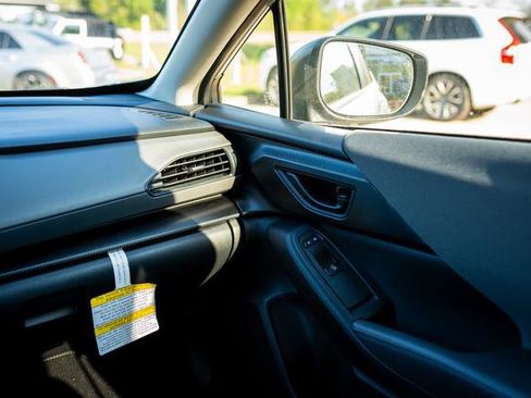 Certified 2024 Subaru Crosstrek 2.0i Premium image 29