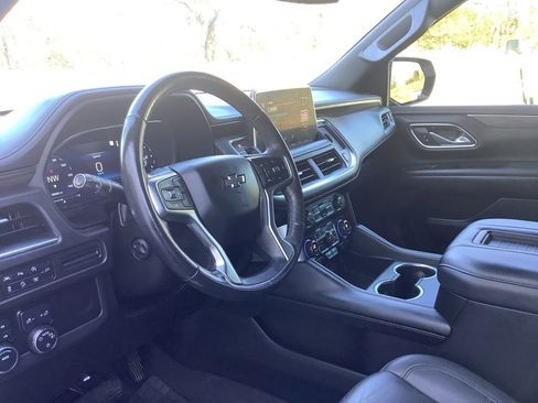 Used 2022 Chevrolet Tahoe Z71 w/ Luxury Package image 27