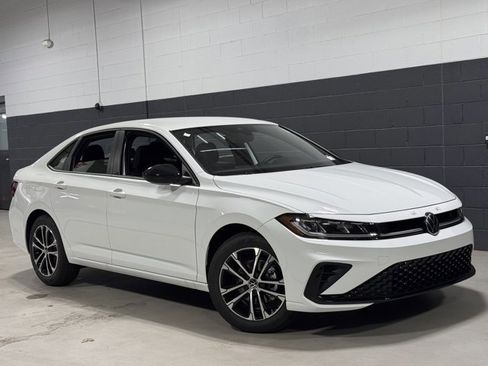 New 2025 Volkswagen Jetta Sport image 6