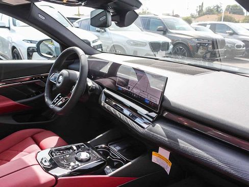 New 2026 BMW 530i w/ M Sport Package RWD image 16