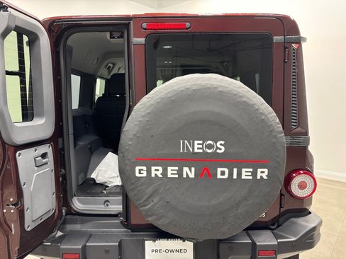 Used 2025 INEOS Grenadier AWD/4WD image 40