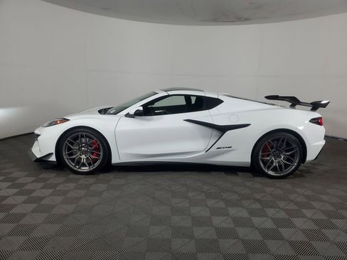 New 2026 Chevrolet Corvette Z06 RWD image 7