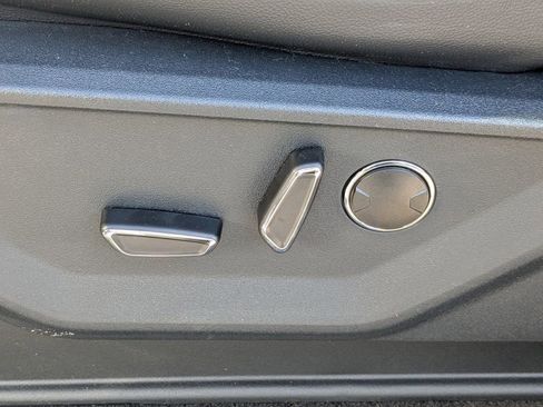 New 2025 Ford F150 Lariat w/ Equipment Group 502A High image 20