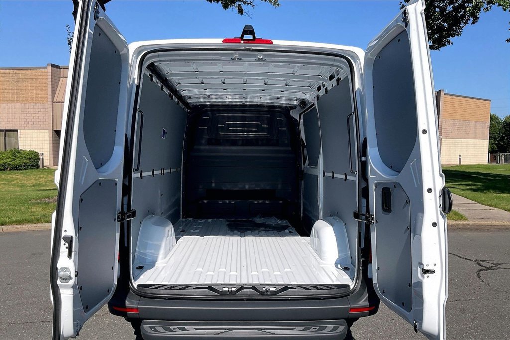 New 2026 Mercedes-Benz Sprinter 2500 image 10