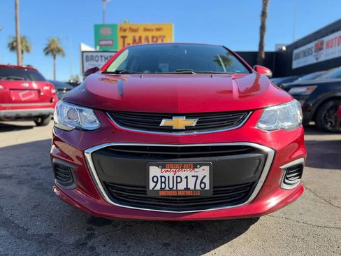 Used 2019 Chevrolet Sonic LT w/ Convenience Package image 6