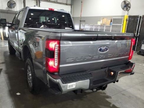 Used 2024 Ford F250 Lariat image 2