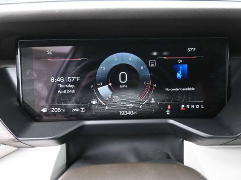 Used 2024 GMC Acadia Denali image 7