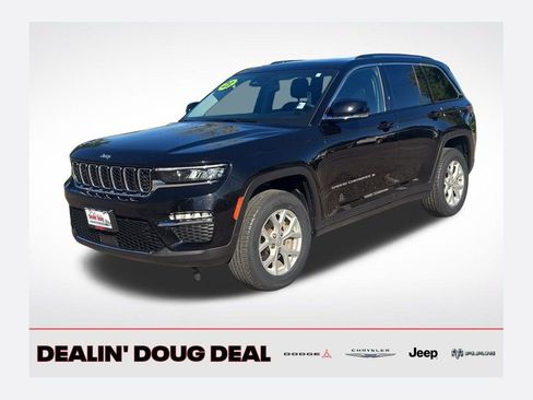 Used 2023 Jeep Grand Cherokee Limited image 1