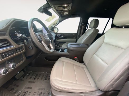 Used 2022 GMC Yukon SLT w/ SLT Luxury Package image 23