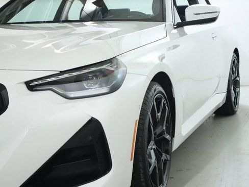 Used 2025 BMW 230i xDrive Coupe w/ M Sport Package image 4