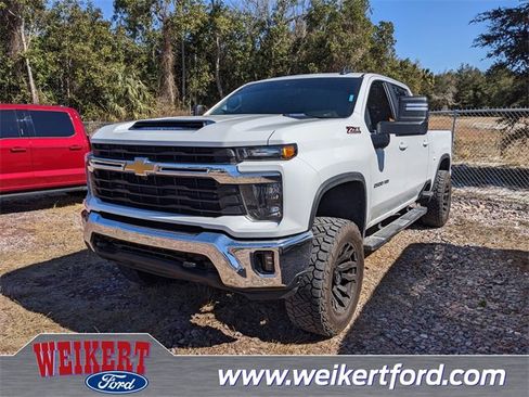 Used 2024 Chevrolet Silverado 2500 LT w/ All Star Edition image 1