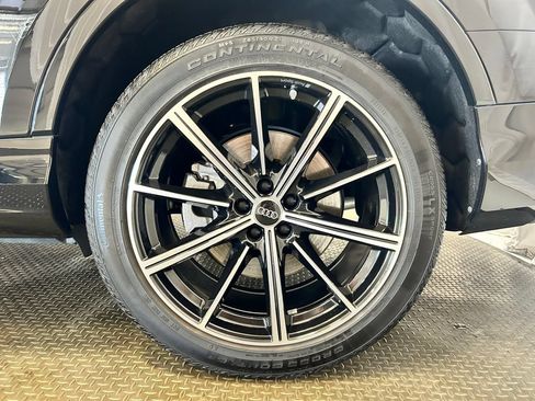 Certified 2023 Audi Q7 3.0T Premium Plus AWD/4WD image 33