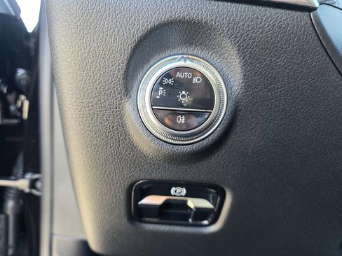 Used 2026 Mercedes-Benz C 300 4MATIC Sedan image 13