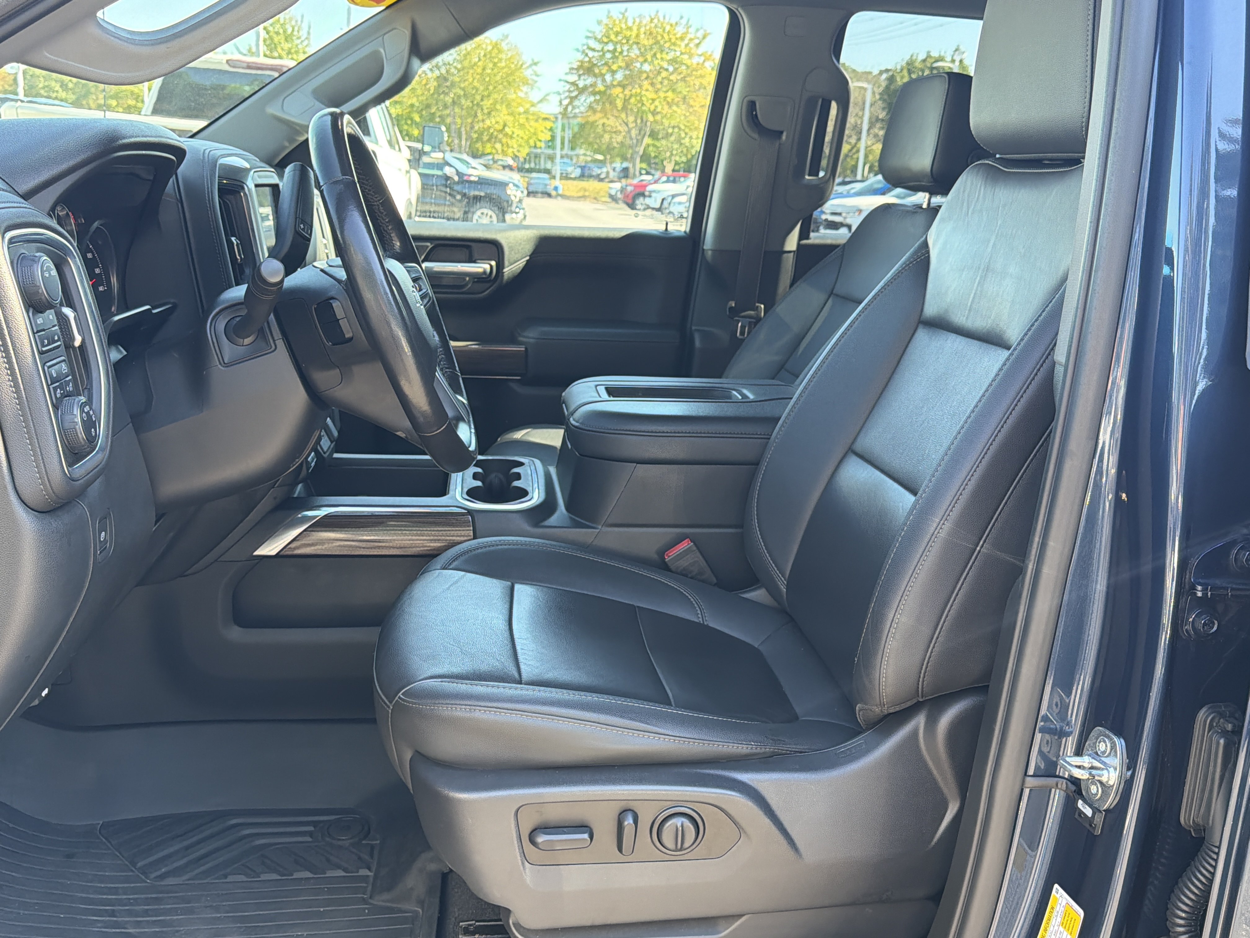 Used 2021 Chevrolet Silverado 1500 RST w/ All Star Edition Plus AWD/4WD image 16