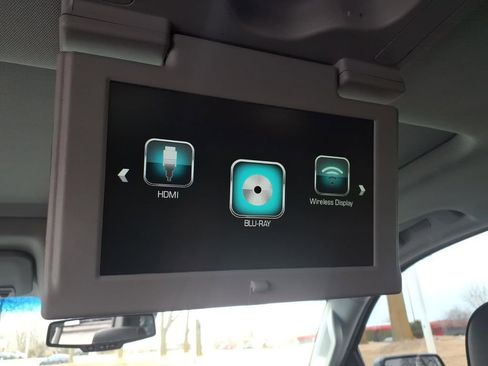 Used 2020 GMC Yukon Denali w/ Denali Ultimate Package image 34