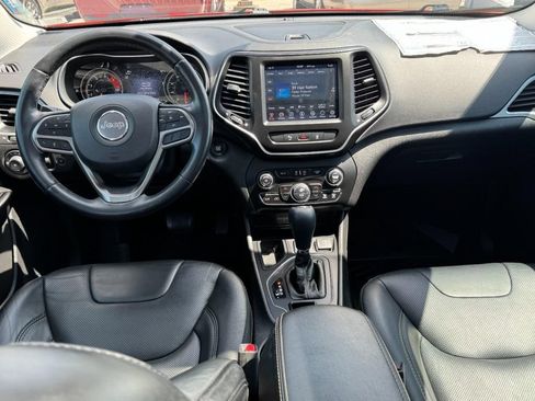 Used 2021 Jeep Cherokee Latitude Lux w/ Sun & Sound Group FWD image 12