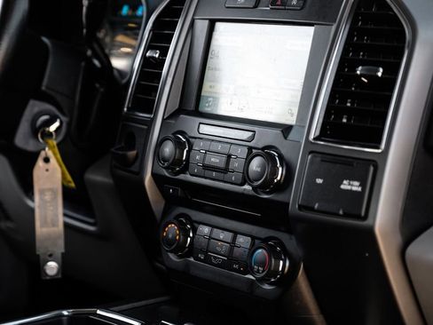 Used 2018 Ford F150 XLT w/ Equipment Group 302A Luxury image 20