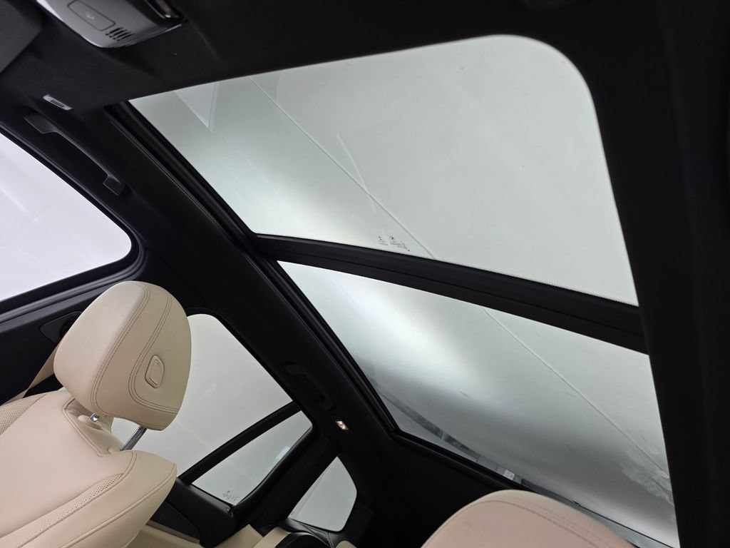 Certified 2022 BMW X3 sDrive30i w/ Convenience Package RWD image 12