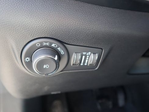 New 2026 Jeep Compass Latitude image 7