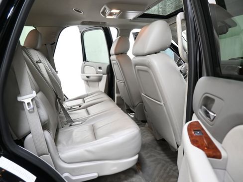 Used 2013 Chevrolet Tahoe LT w/ Luxury Package image 14