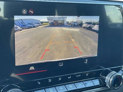 New 2026 GMC Canyon Elevation w/ Convenience Package image 20