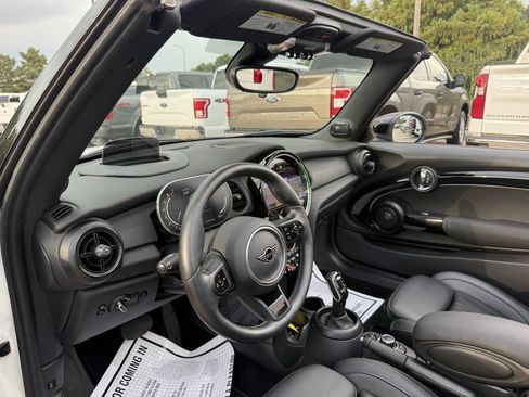 Used 2024 MINI Cooper S w/ Seaside Edition FWD image 10