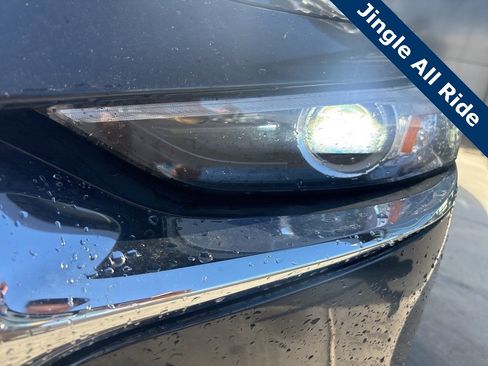 Certified 2023 MAZDA MAZDA3 s image 4