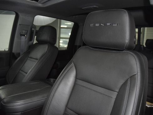 Used 2023 GMC Sierra 2500 Denali AWD/4WD image 44