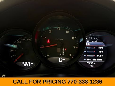 Used 2020 Porsche Macan AWD/4WD image 22