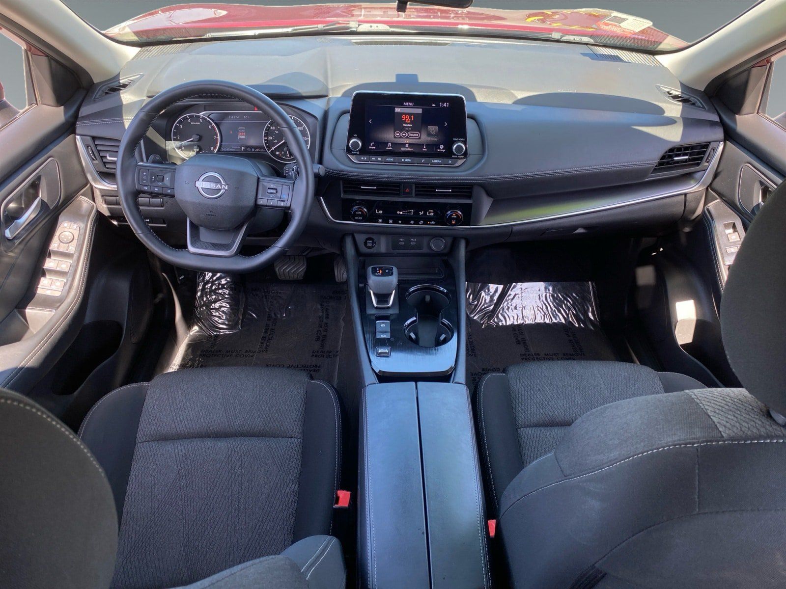 Used 2025 Nissan Rogue SV FWD image 10